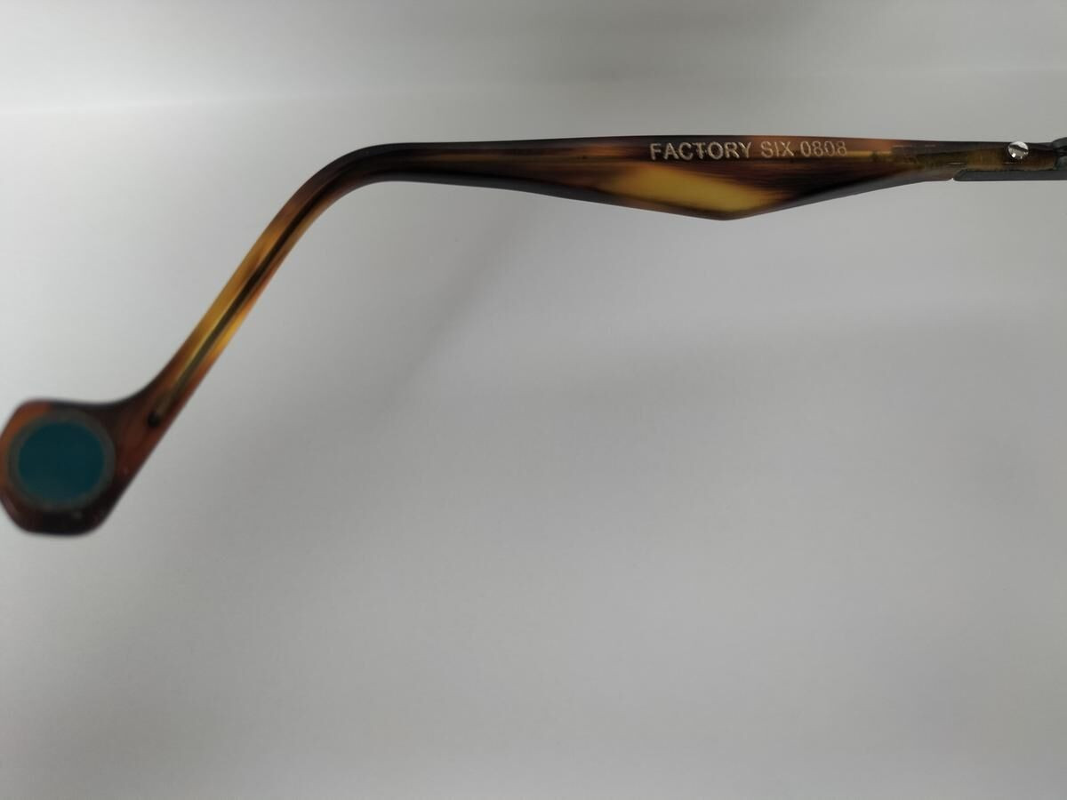 Anne et Valentin - factory six 0808