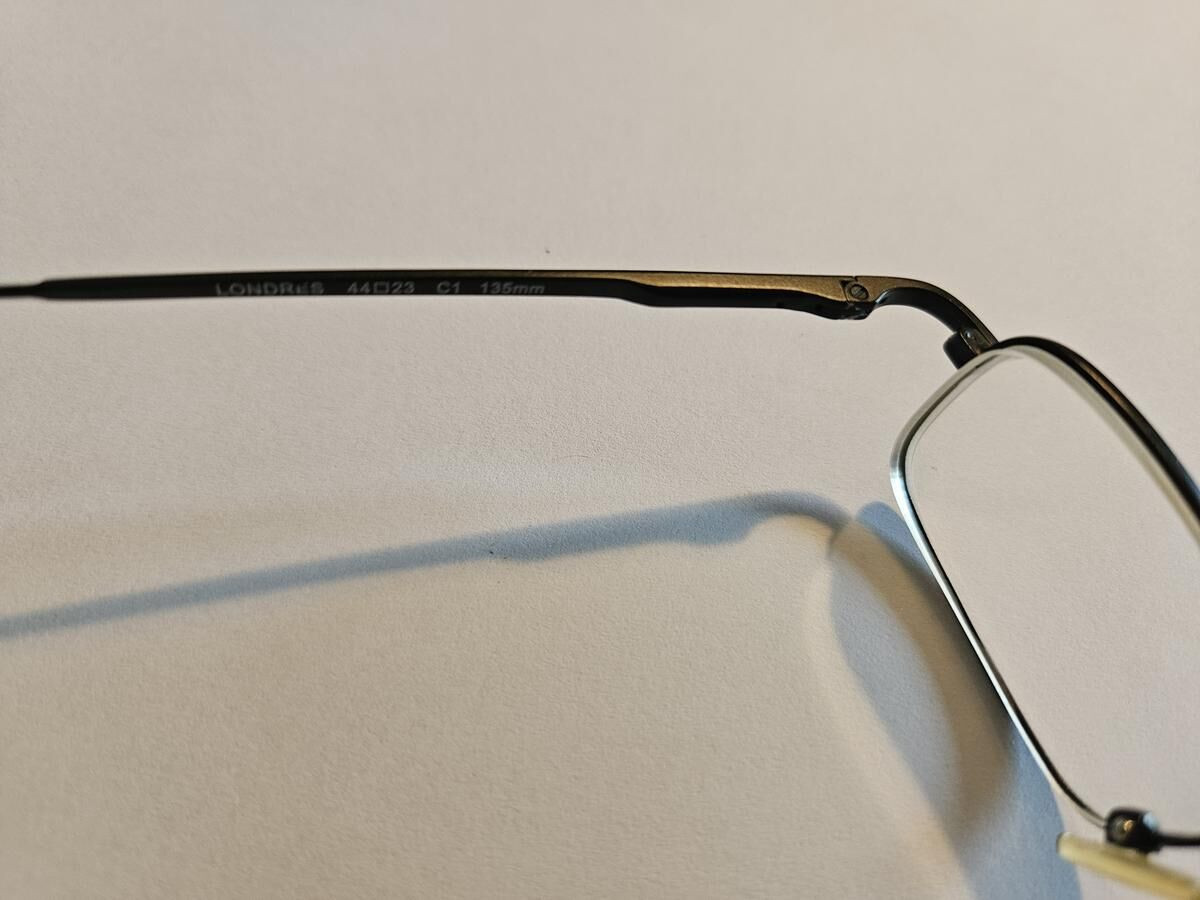 Alain Afflelou - londres 44¤23