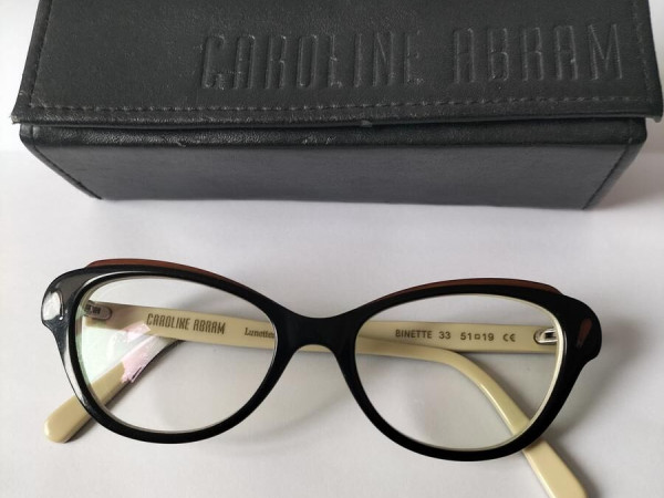 Caroline Abram - Binette 33¤19