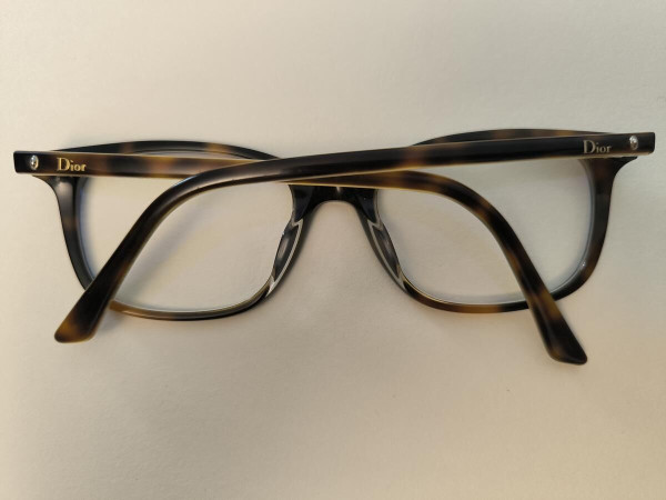 DIOR -MONTAIGNE 18  G90 140 HS