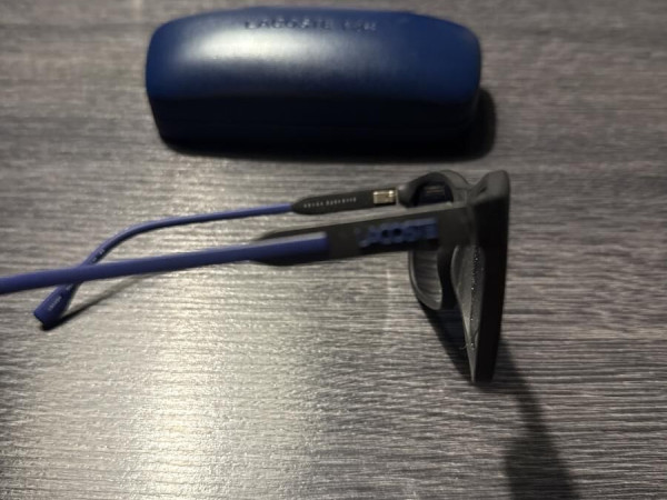 Lacoste- L604SN