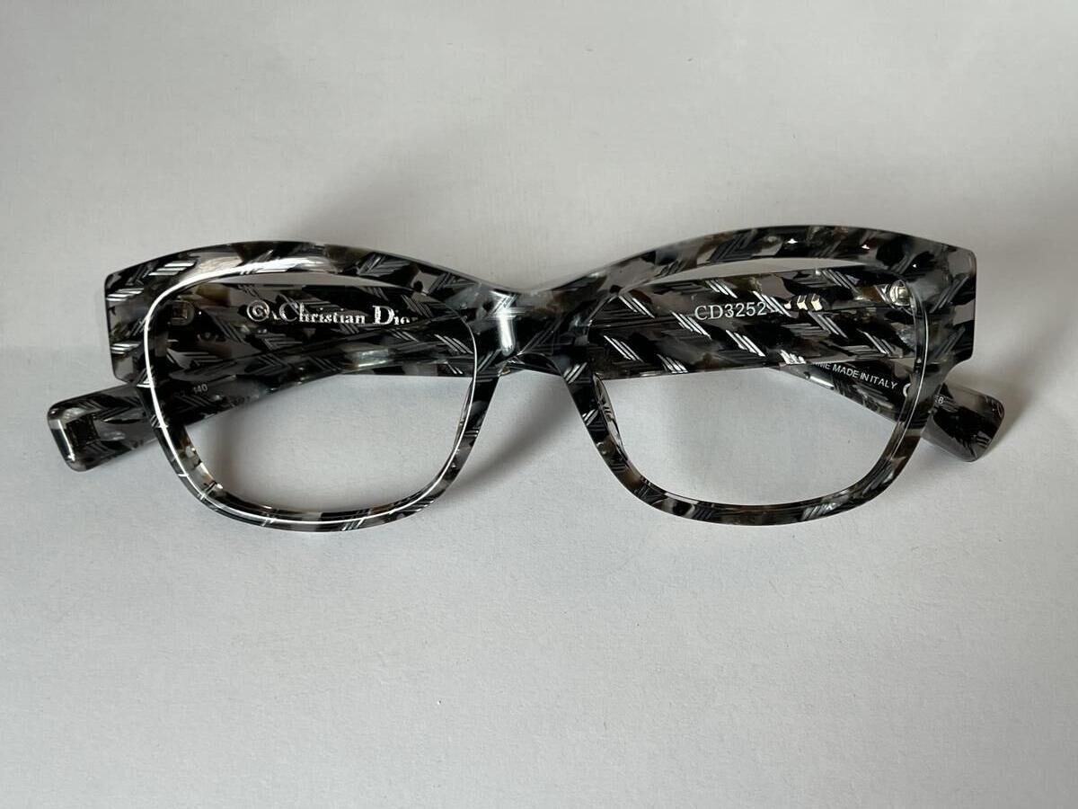 Dior - CD3252