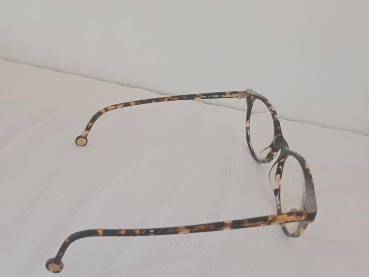 carolina Herrera VHE777  COL0780 140