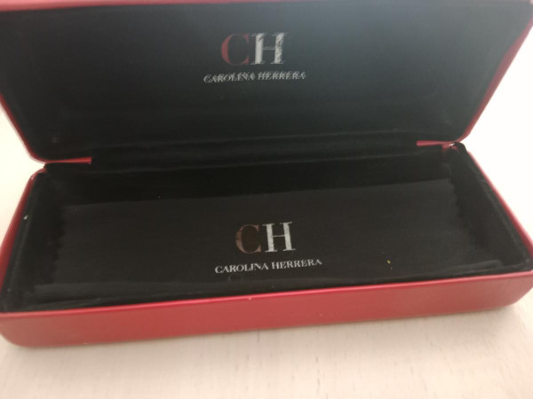carolina Herrera VHE777  COL0780 140