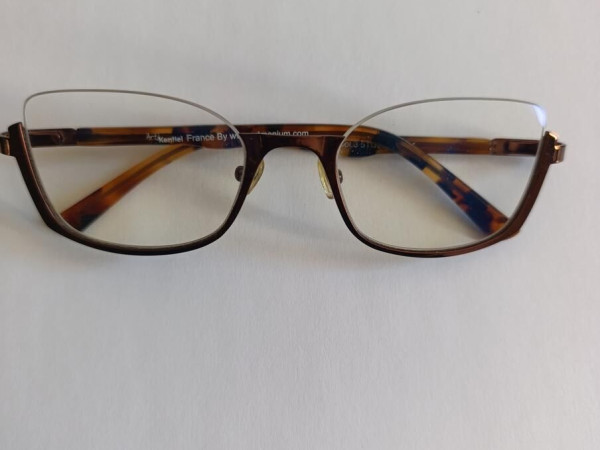 Art kentiel - N°297 col.3...