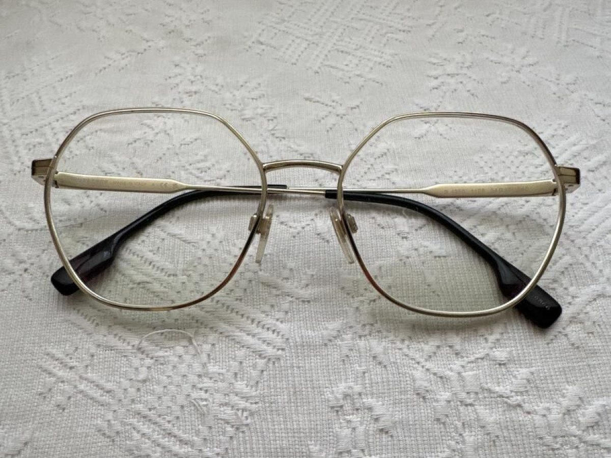BURBERRY - B1350 1109 54/17