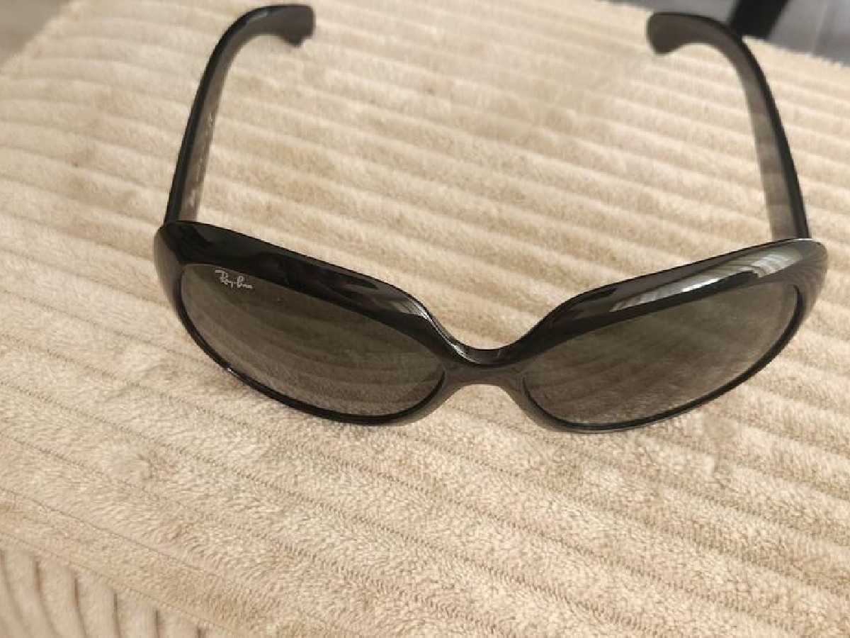 Rayban - RB4098