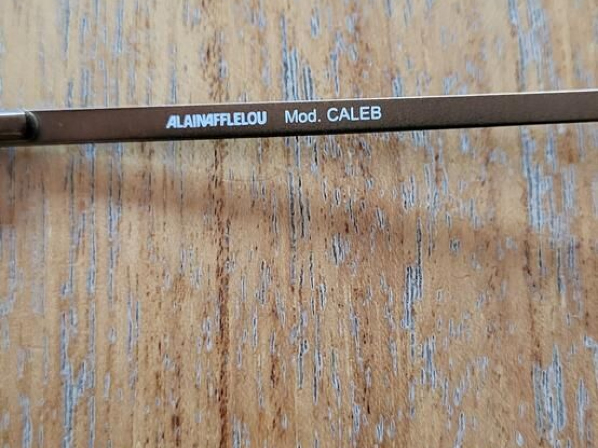 Alain Afflelou - Caleb  52/18 135