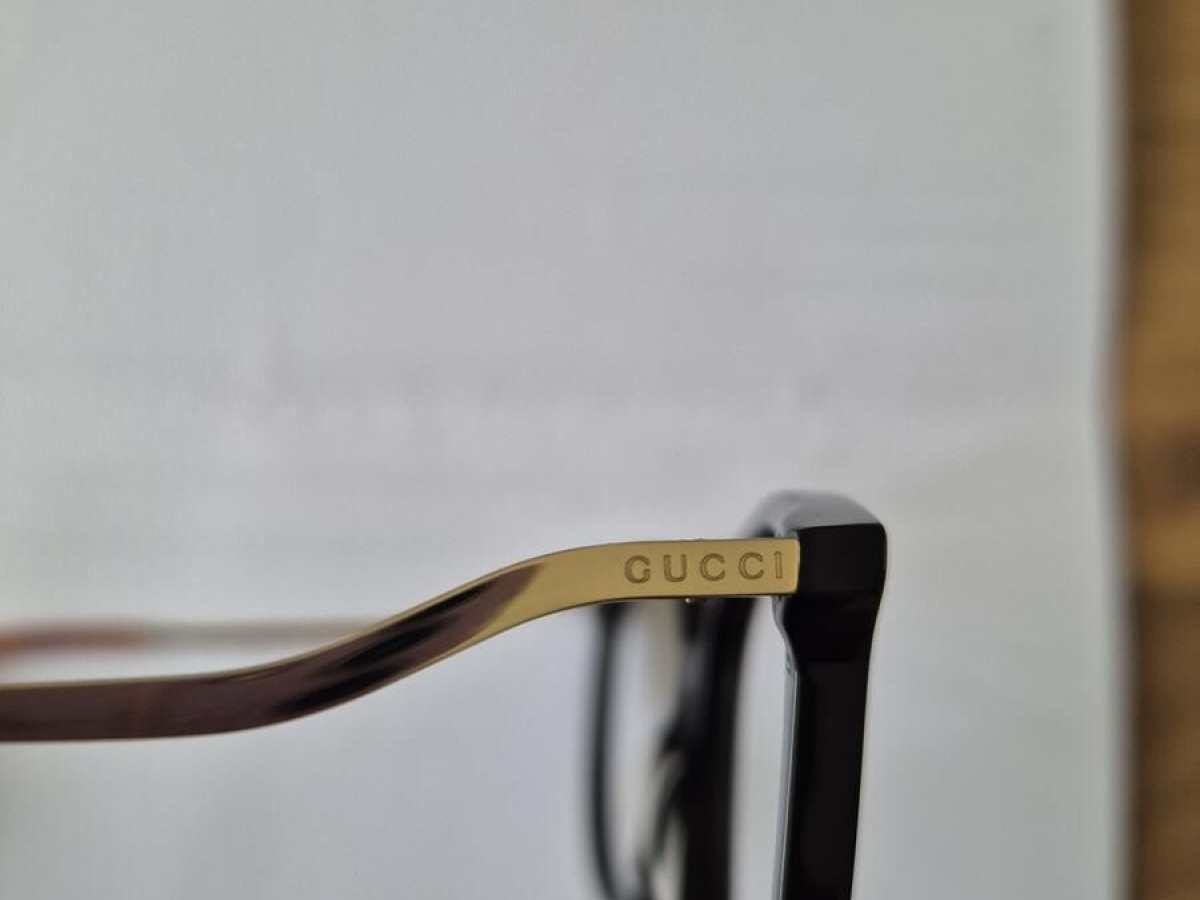 Gucci - GG1008O