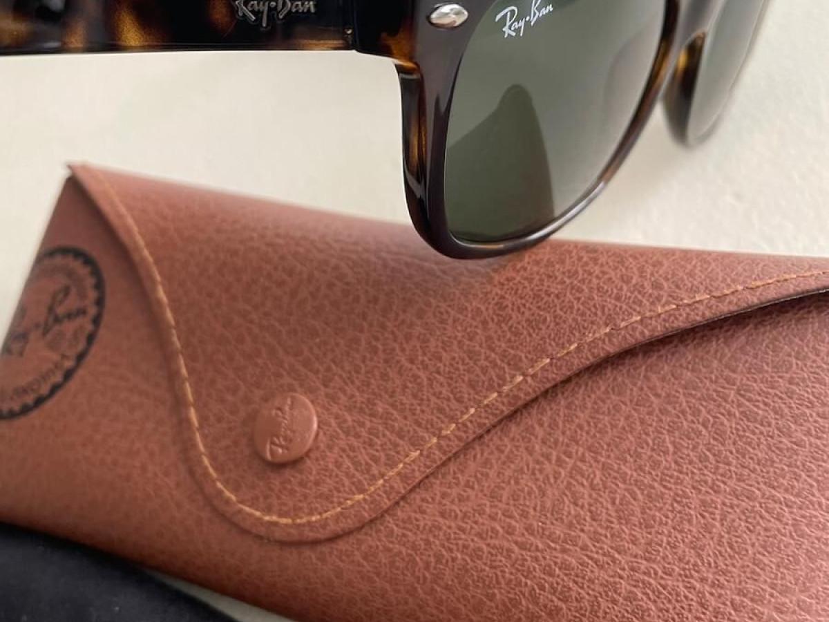 RAy-BAN - Newfarer RB 2132 52¤18