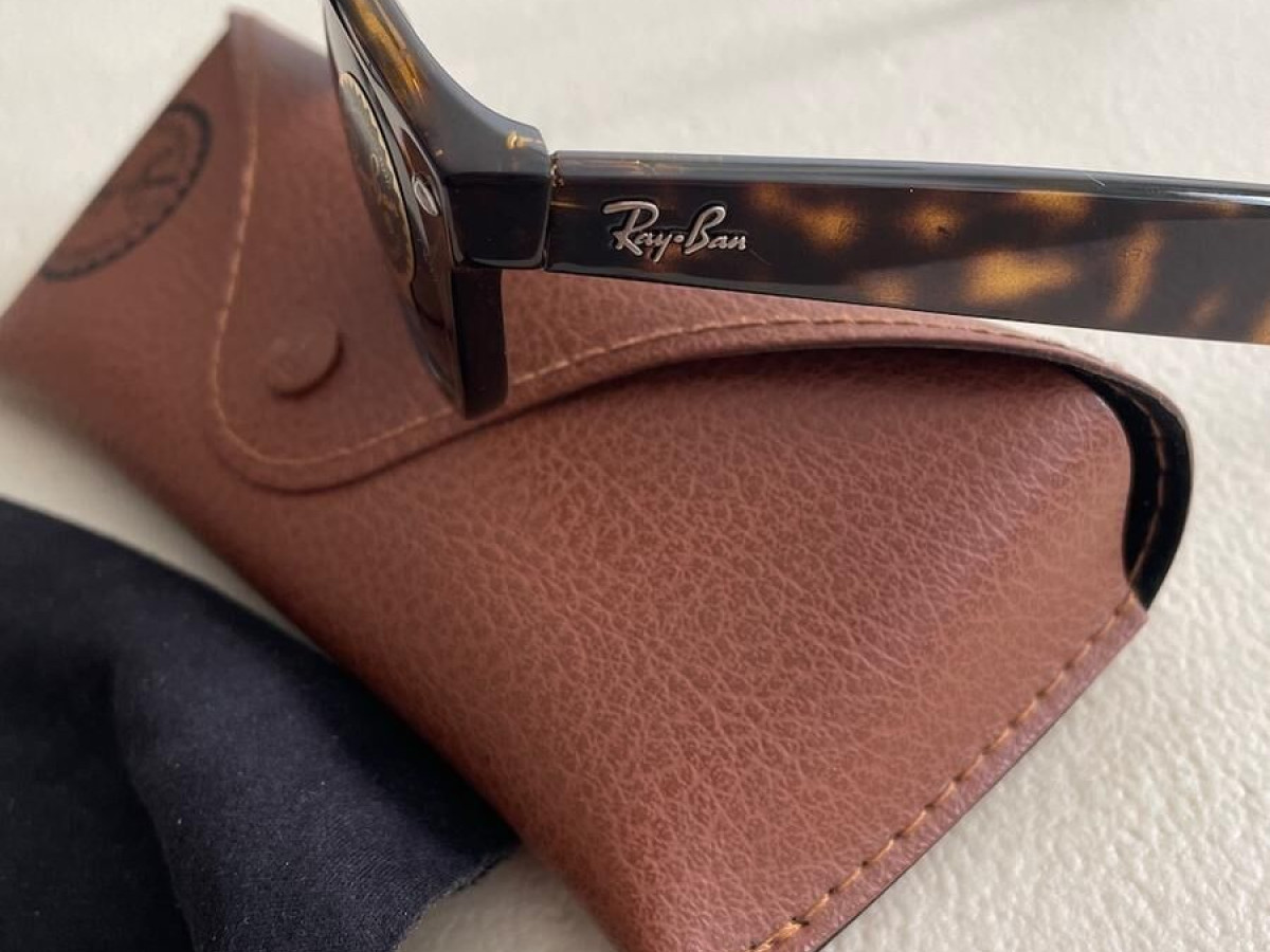 RAy-BAN - Newfarer RB 2132 52¤18