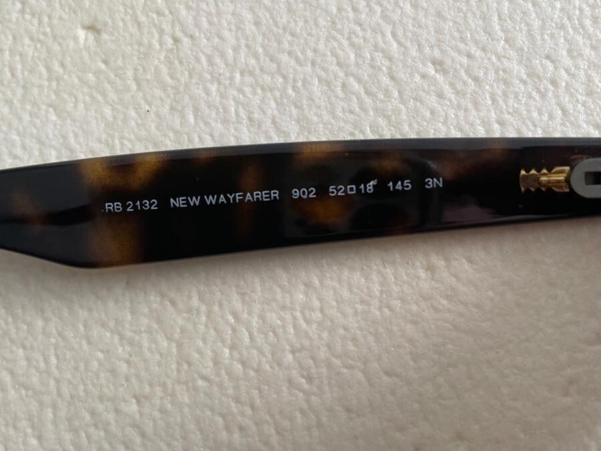 RAy-BAN - Newfarer RB 2132 52¤18