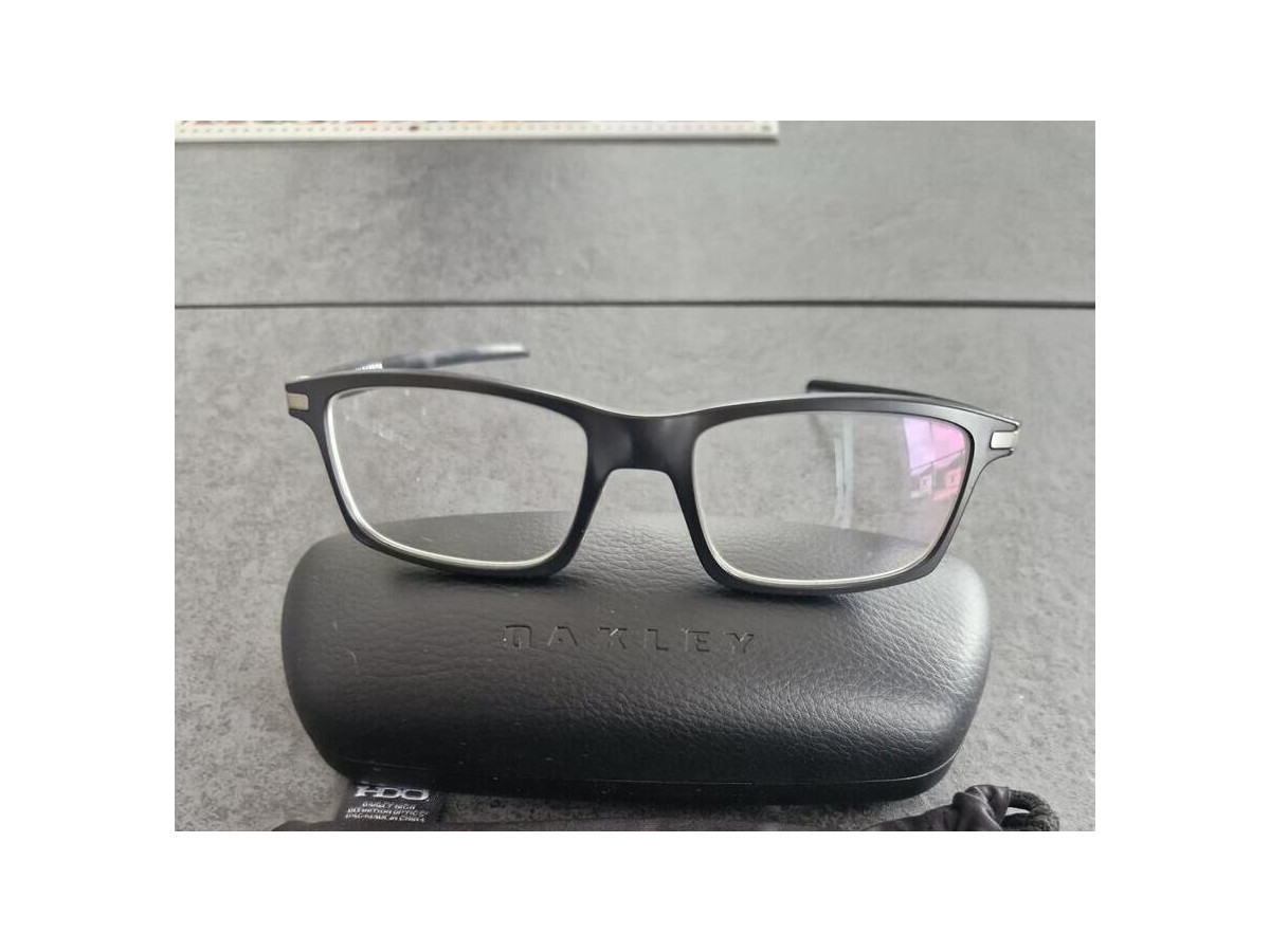 OAKLEY PITCHMAN CARBON OX8092 -0153 Satin black