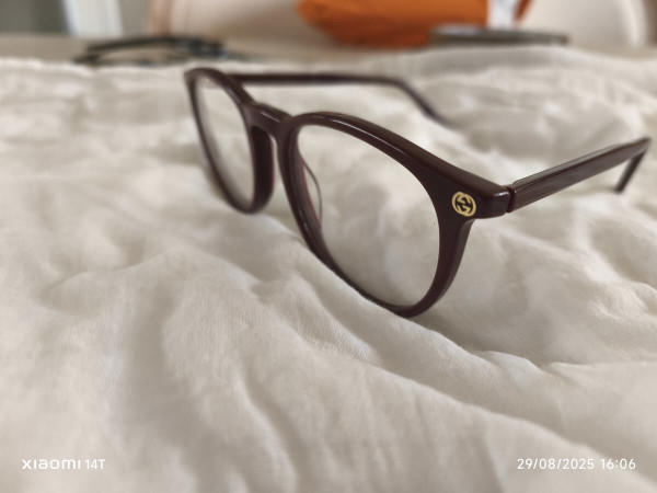 Gucci -GG00270 008 50