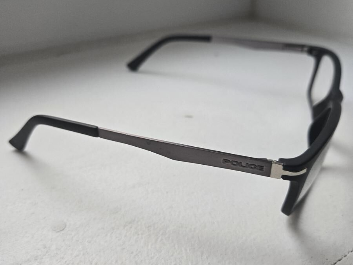 Police - STUNT V1876 54 □ 17 0U28140