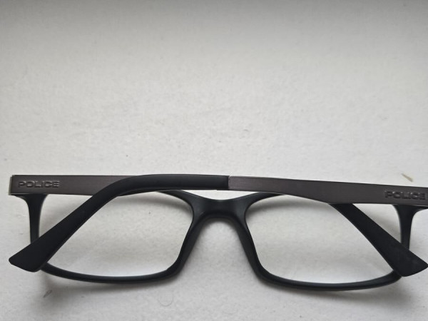 Police - STUNT V1876 54 □ 17 0U28140