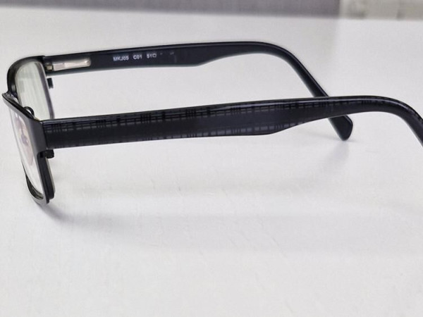 MIKI NINN - MKJ05 C01