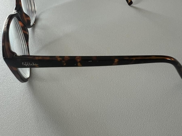 Alain Afflelou - OAF4877 52/16