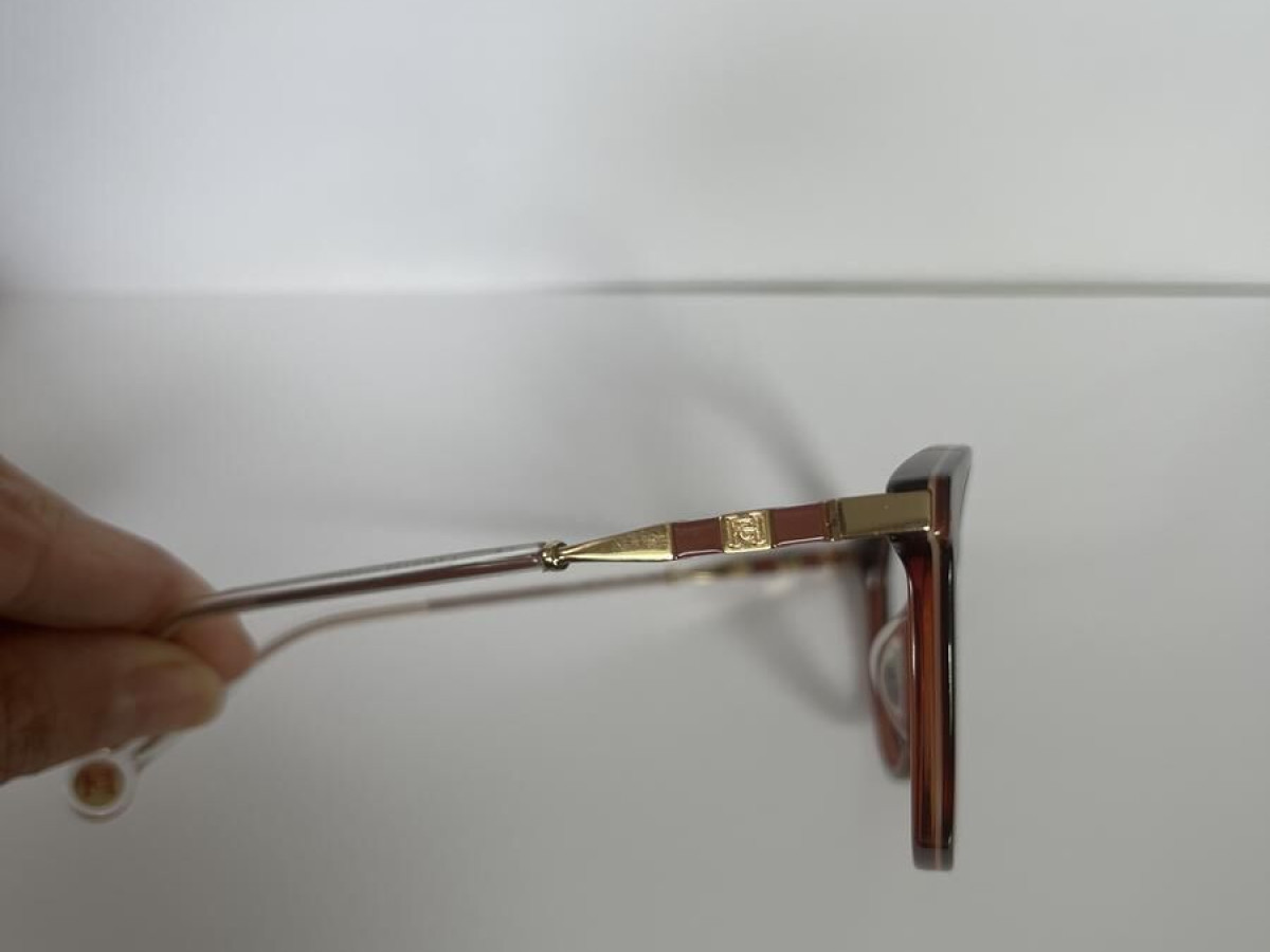 Carolina Herrera - Vhe881 col0093 50/19