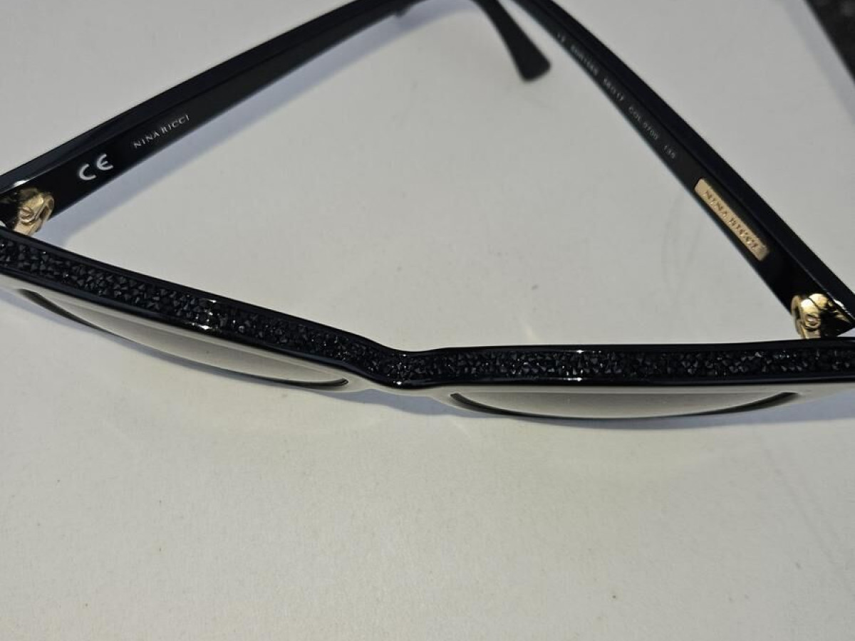 Nina ricci snr158s