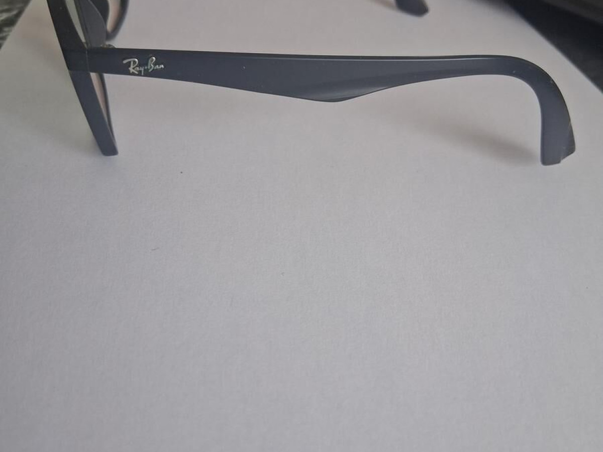 RAYBAN rb7047 5196 54¤17