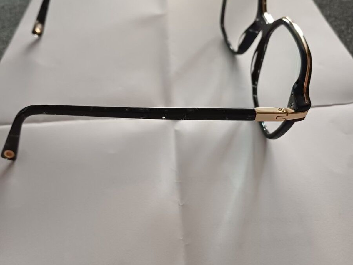 CLYDE - JUNE C37 52/18