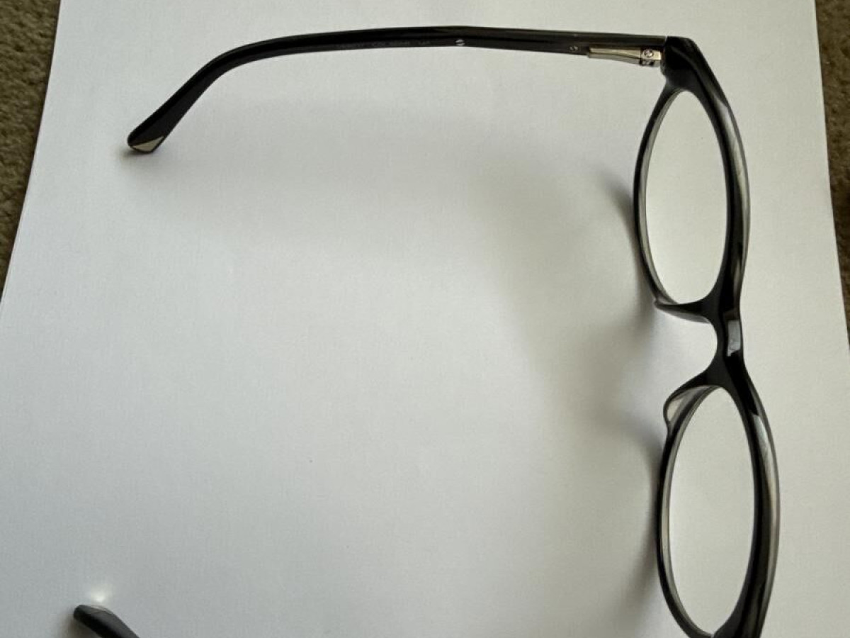 Nina Ricci VNR037 col 06WR 140