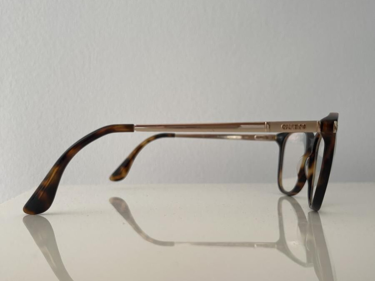 Guess-GU2632-S 54¤17 swarovski