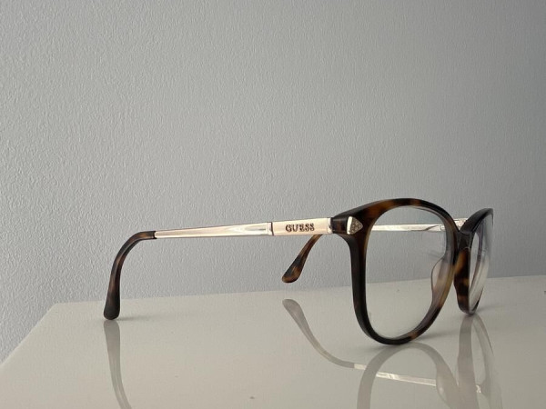 Guess-GU2632-S 54¤17 swarovski