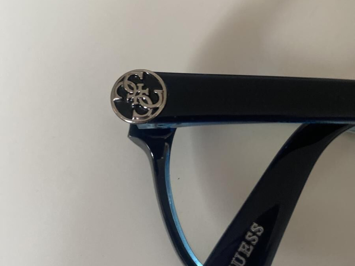 Guess-2527 090 53¤17 135