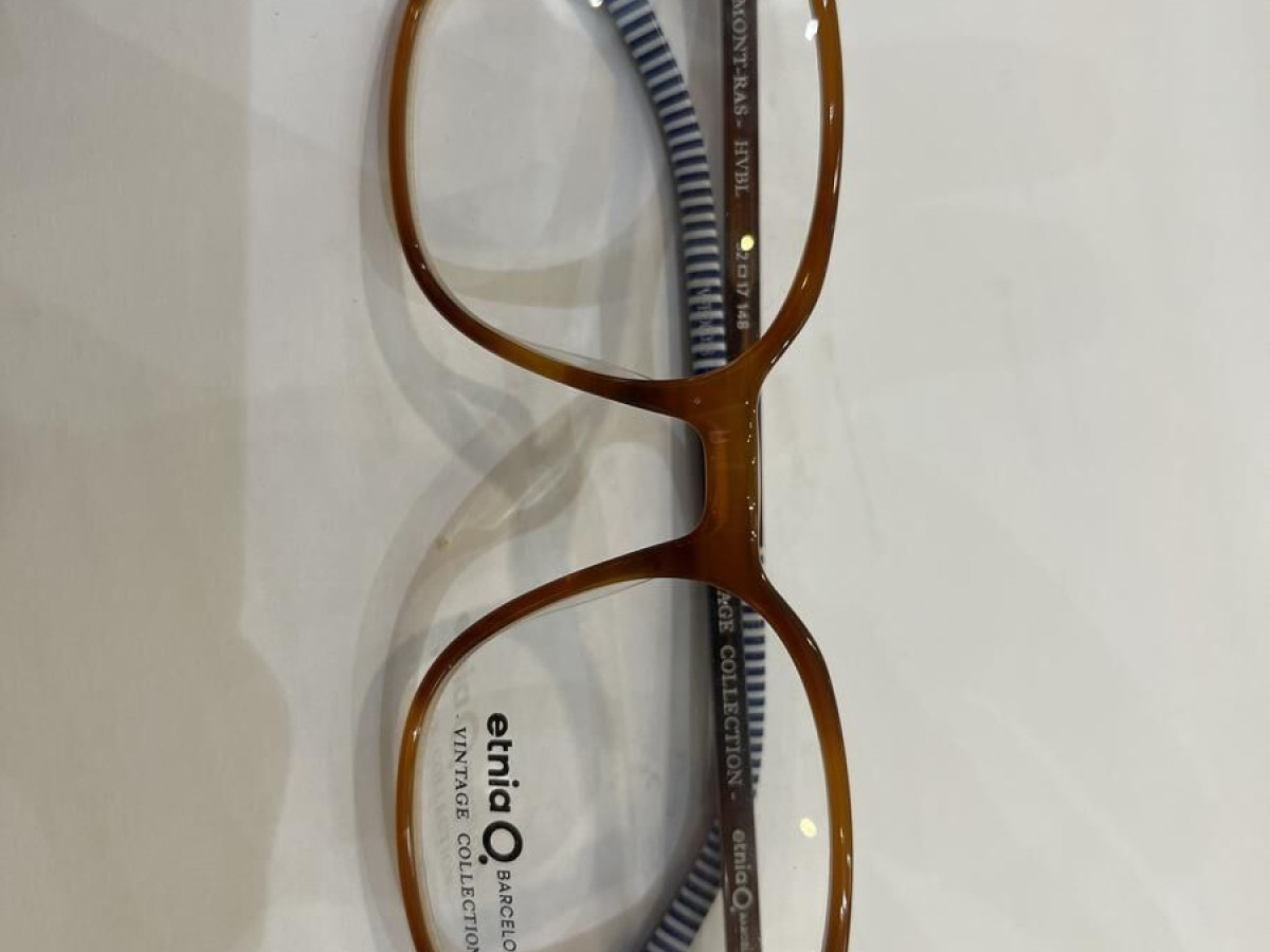 ETNIA BARCELONA -MONT RAS  HVBL 52/17