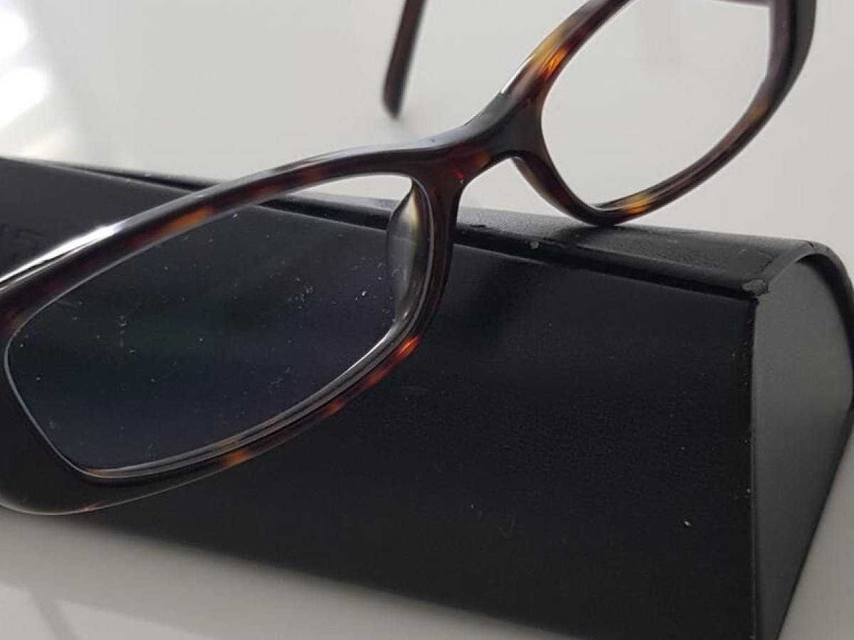 FENDI- F967 49 16 215 135