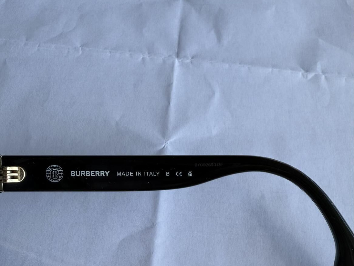 Burberry - B2363 3001 53/17