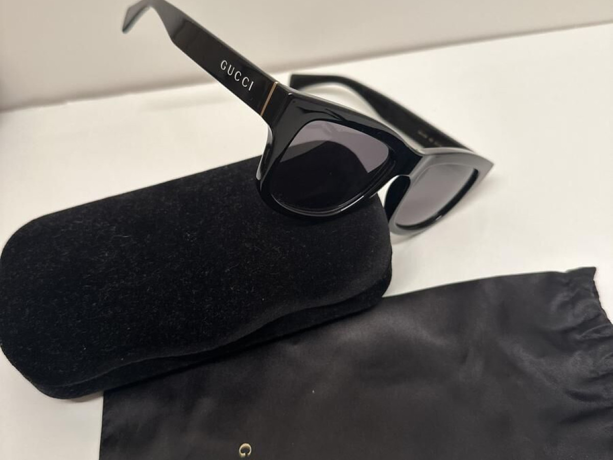 Gucci -gg1135s