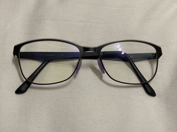 John &Jess - J161 52/16-140 C2