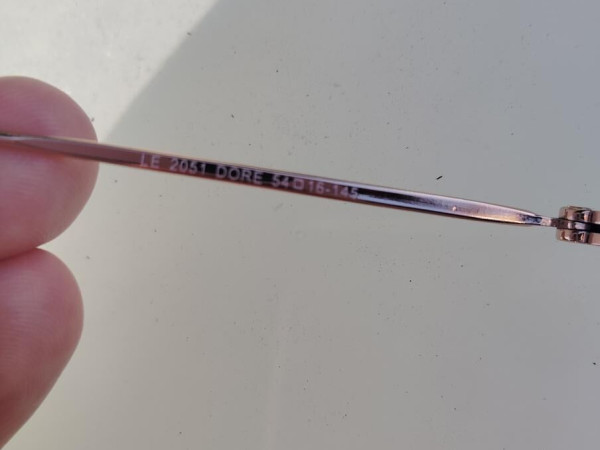 Level - LE2051 dore 54/16