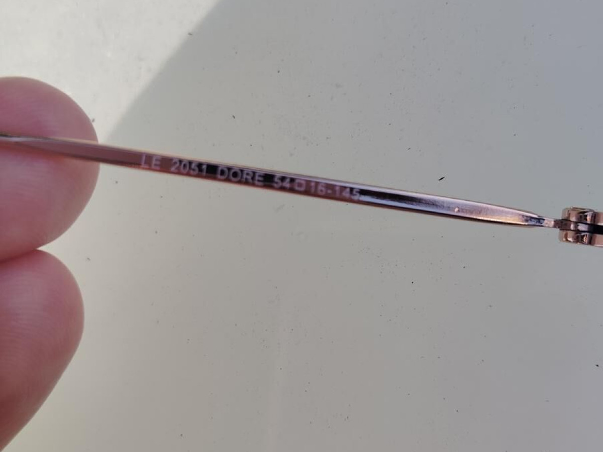 Level - LE2051 dore 54/16