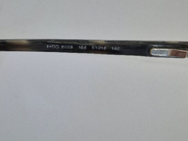 VERSUS - MOD.8008 184 51/18