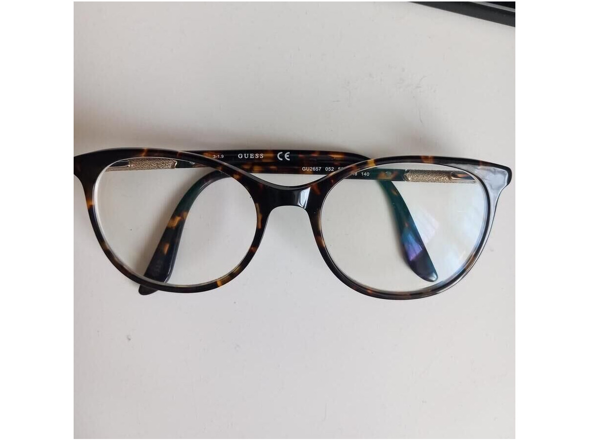Guess - GU2657