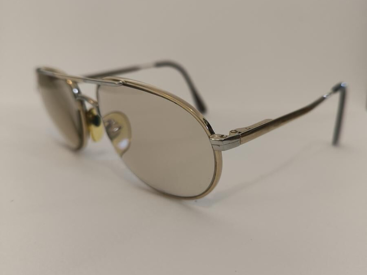 Paget - menton 59/18