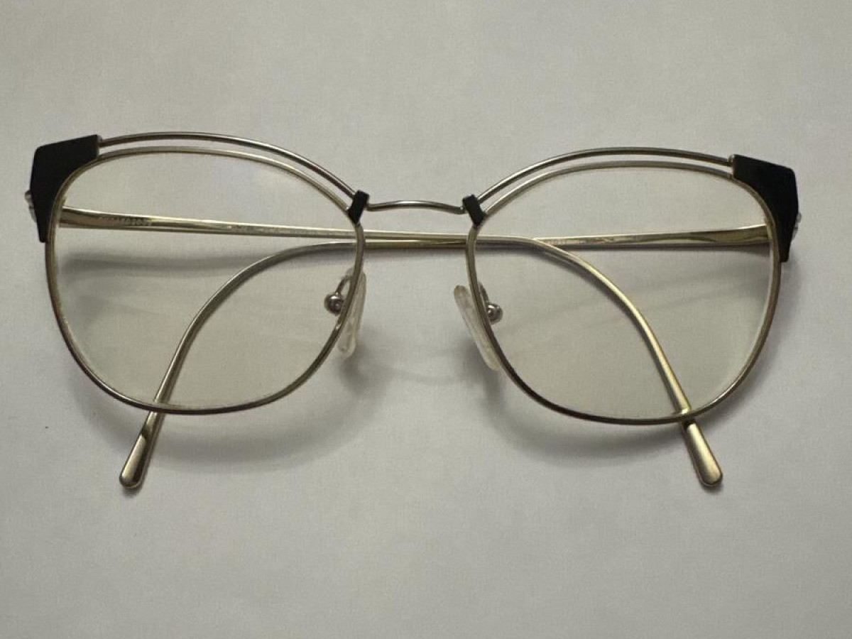 PRADA - PR62UV 51/17