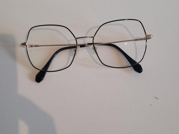 Gigi studio-Ashley-8068