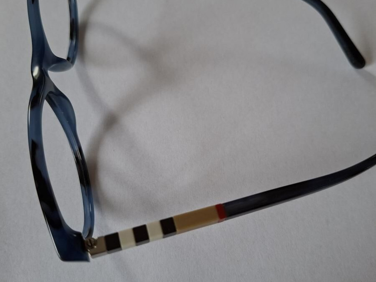 Burberry - B2205 3546 taille 52