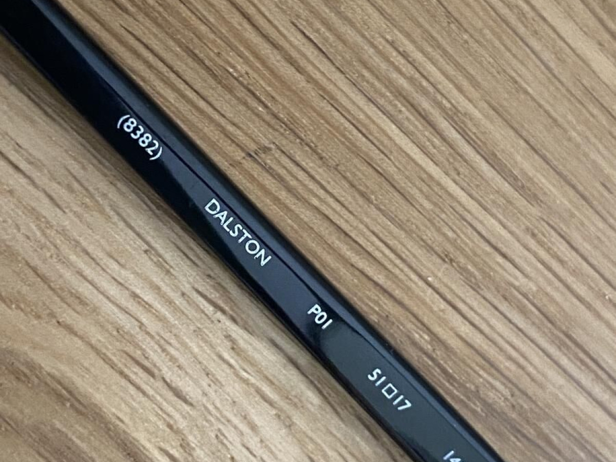 jk london - 8382 dalston p01 51/17 140