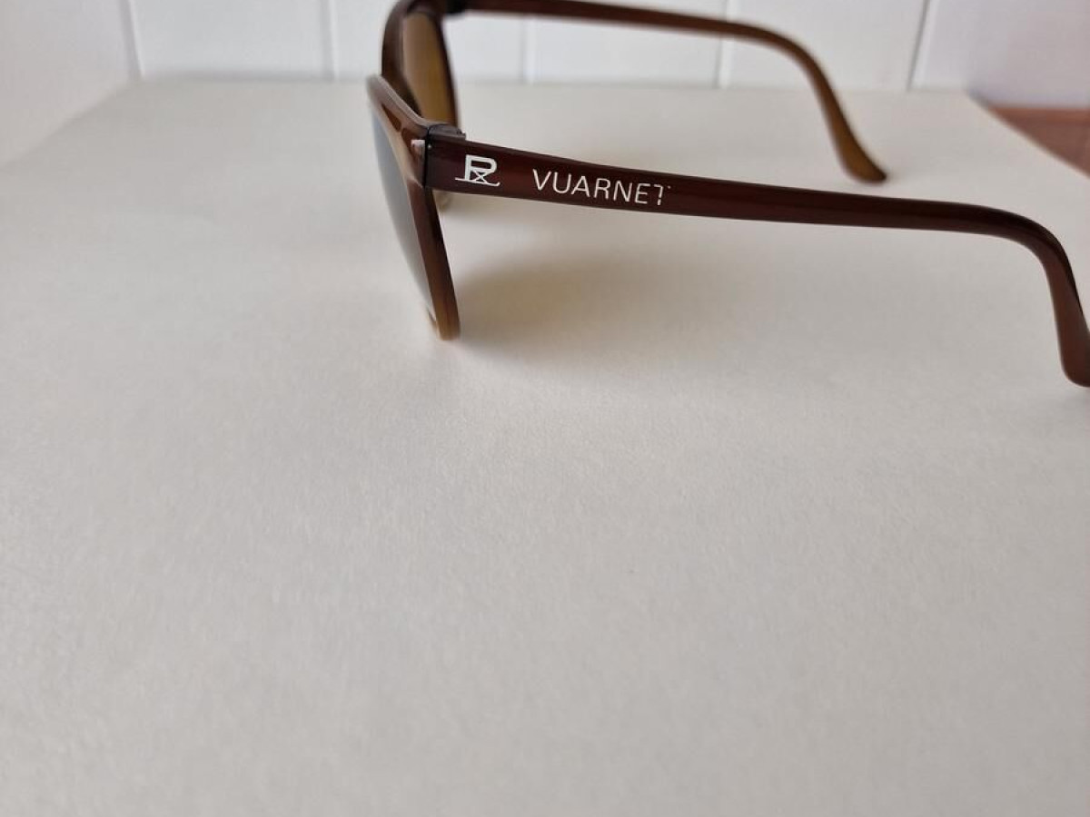 VUARNET -002D
