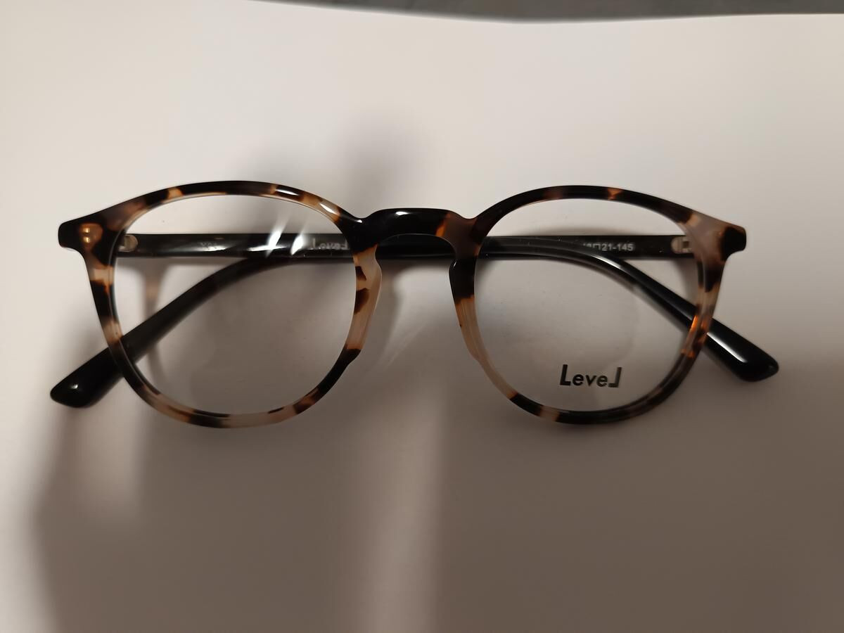 Level - LE242 ECRO 48/21-145