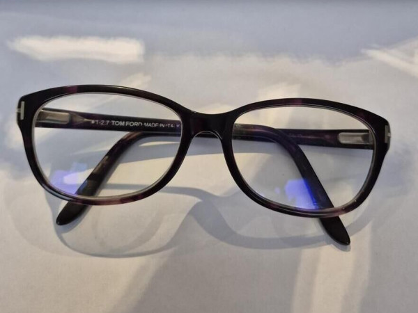 TOM FORD- 52/15 135