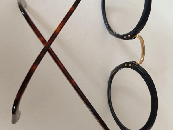 Kaleos  Eyehunters - Thompson 45/23