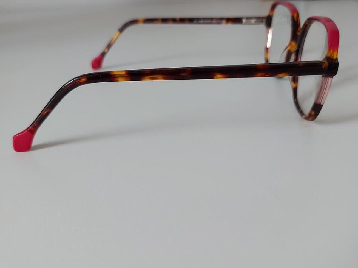 Level- le2158 ECRO 52/16