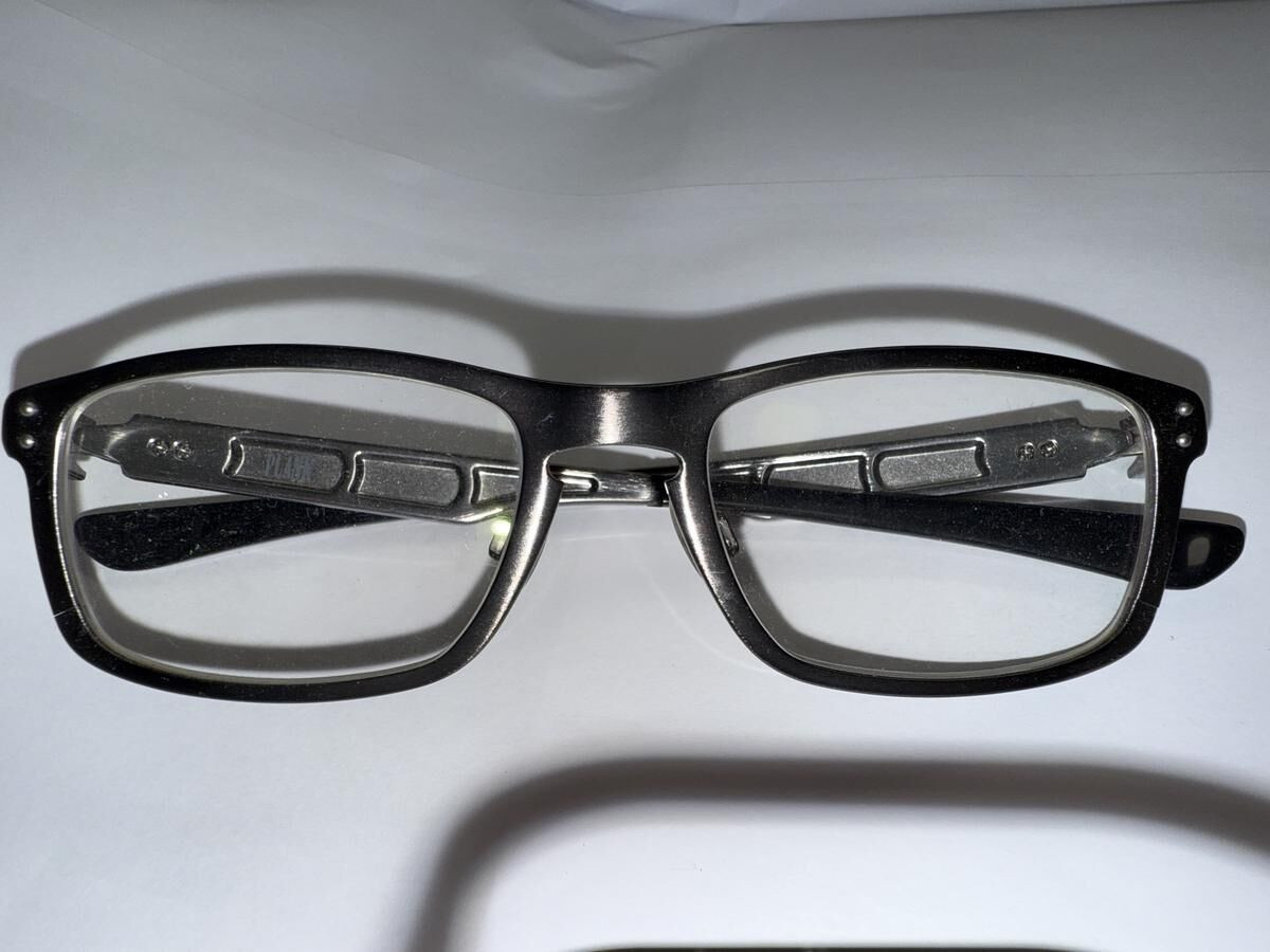 Oakley - plank  brushed grey  22-195
